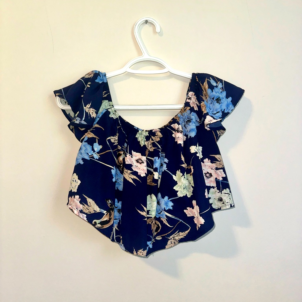 Gorgeous Flowy Shirt That Is Perfect For Summer